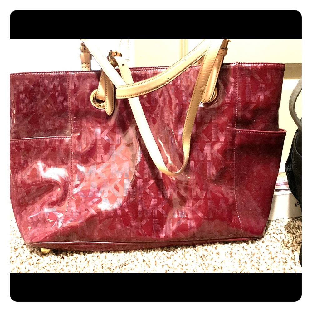 Micheal Kors purse valentines edition